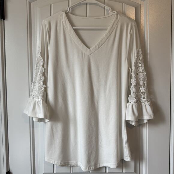 Unbranded Tops - Ivory Cottagecore Boho Crochet Lace Bell Sleeve Top Women M